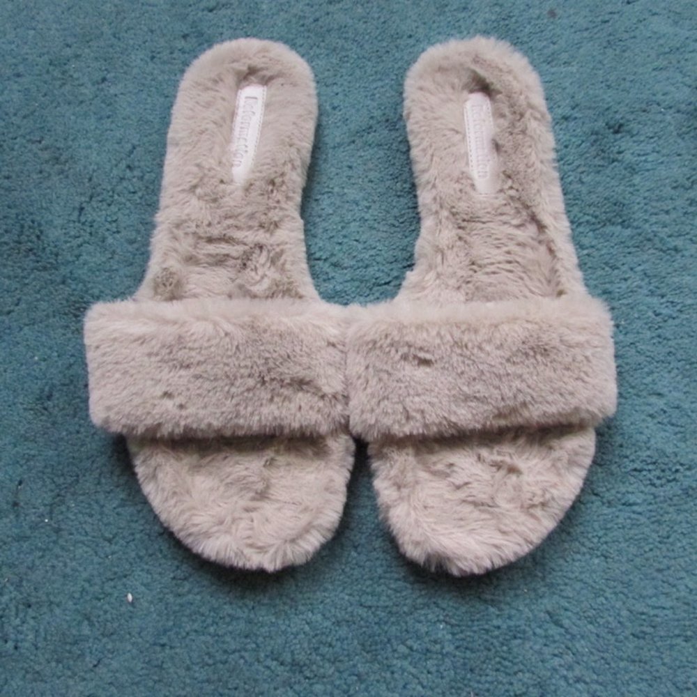 Reformation Lottie Slides